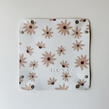 Load image into Gallery viewer, HOYO x HH micro mat (daisy)