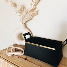 Load image into Gallery viewer, Origami Tote (jet)