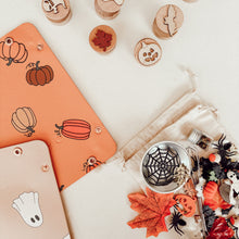 Load image into Gallery viewer, HALLOWEEN GRAB BAG
